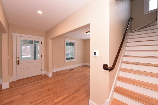 Building Photo - 2535 White Mountain Hwy