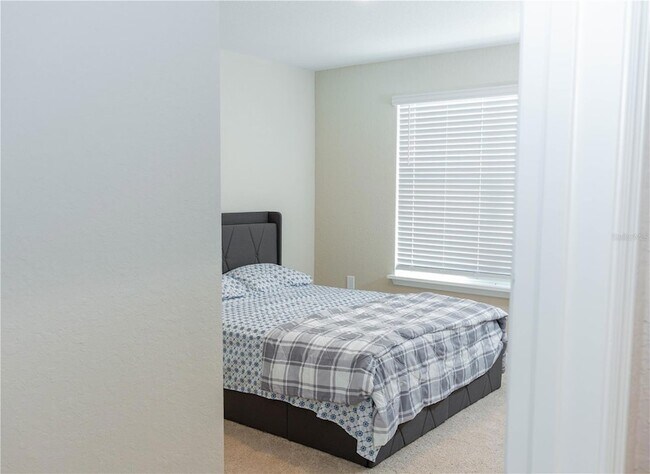 Building Photo - 387 Crossings Ave