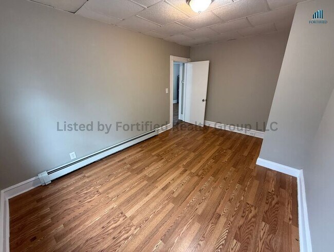 Building Photo - 139 Oliver St