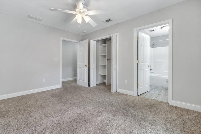 Building Photo - 4434 Gearhart Rd
