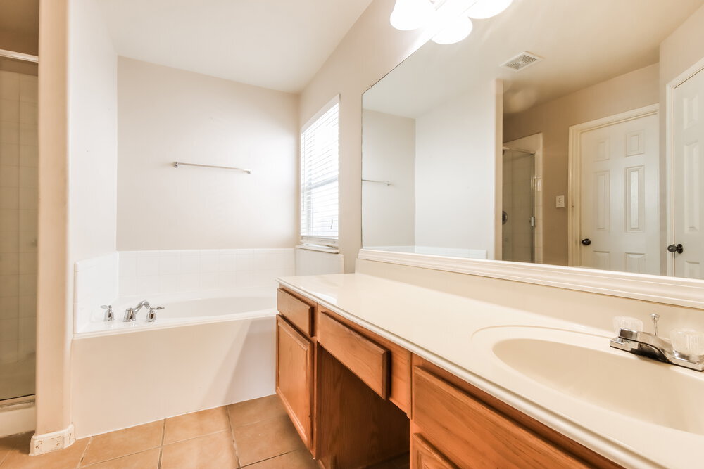 Building Photo - 10834 Waterfern Ct