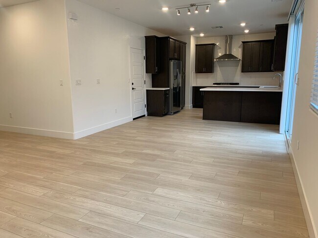 Building Photo - Brand new 3 bedroom home