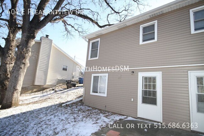 Building Photo - 404 E Pleasant Vw Dr