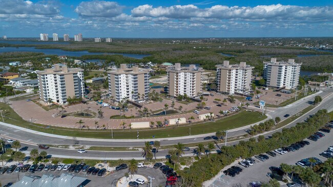Building Photo - 5500 Bonita Beach Rd SW