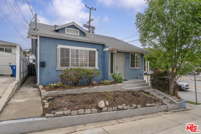 Building Photo - 1300 Sanborn Ave