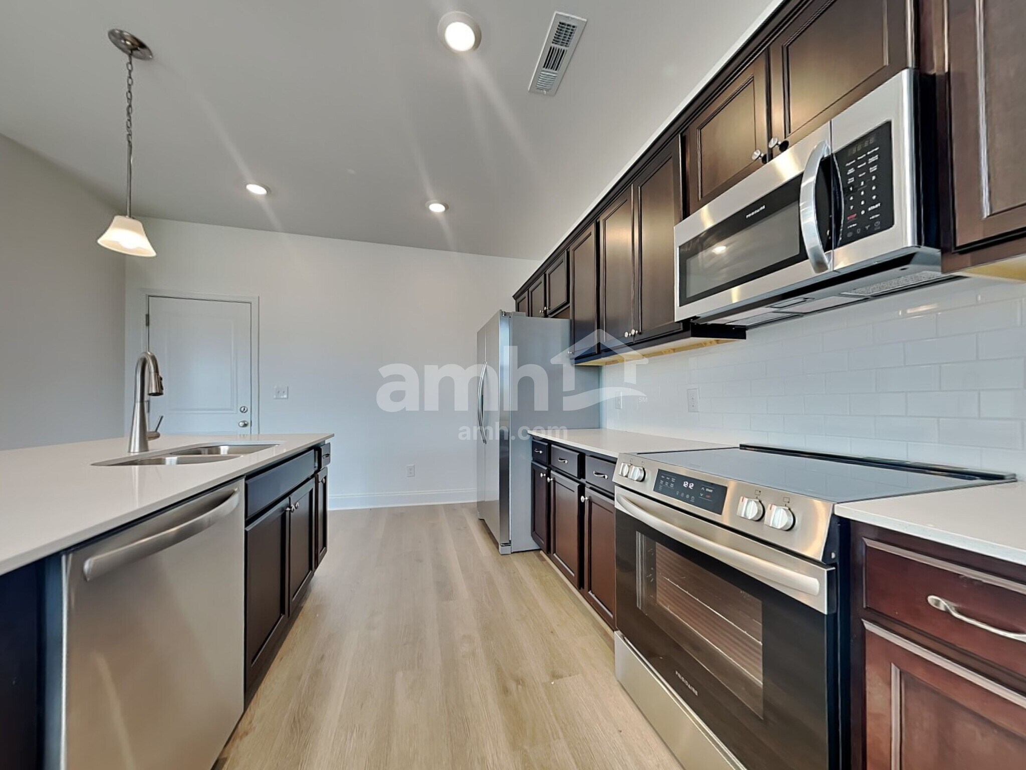 Building Photo - 229 Marin Dr