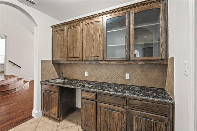 Building Photo - 1333 Thornwood Dr