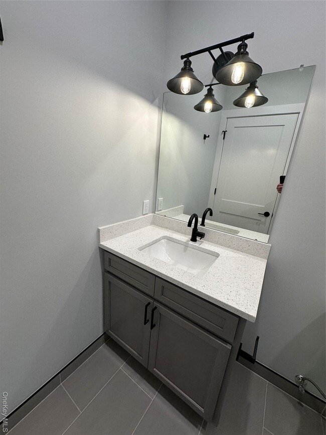 Building Photo - 13 Forester Ave