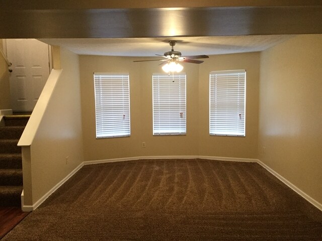 Building Photo - 242 Monarch Dr