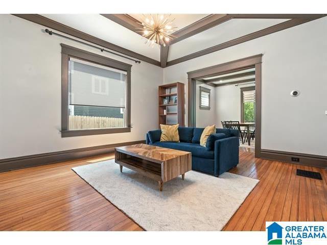 Building Photo - 1801 11th Pl S