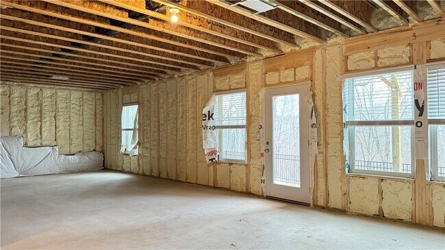 Building Photo - 228 Water Oak Wy