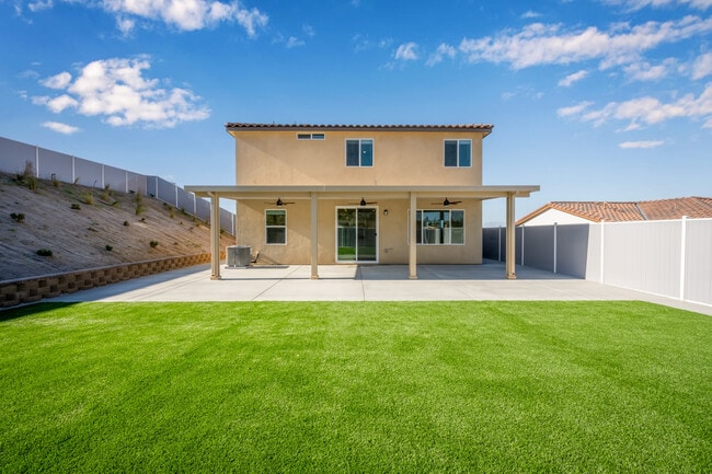 Building Photo - 27342 Denali Ct