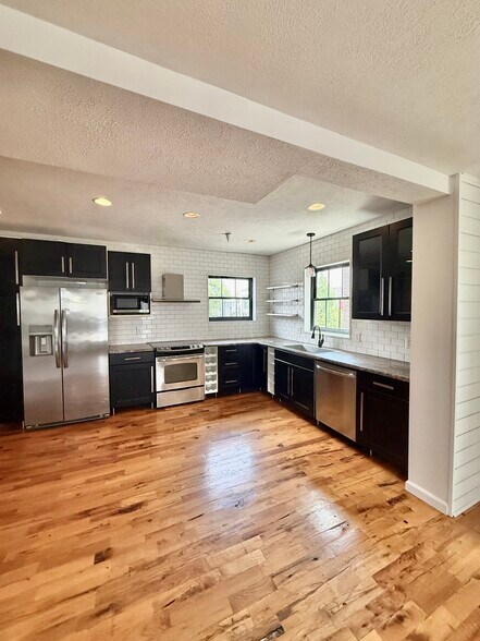 Kithen/Dining - 1030 Central Ave