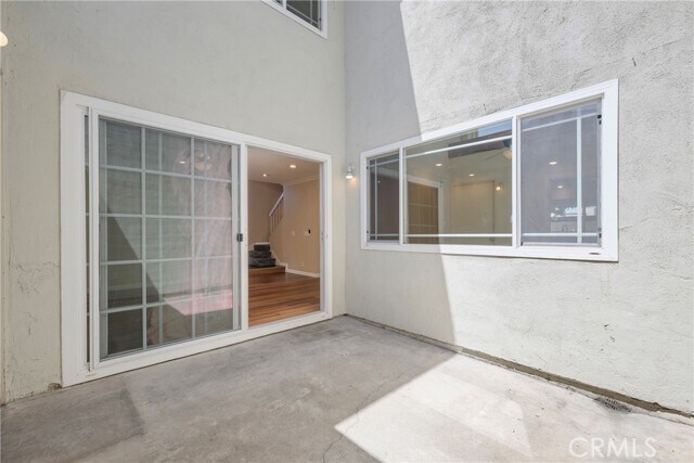 Building Photo - 207 Los Padres Ln
