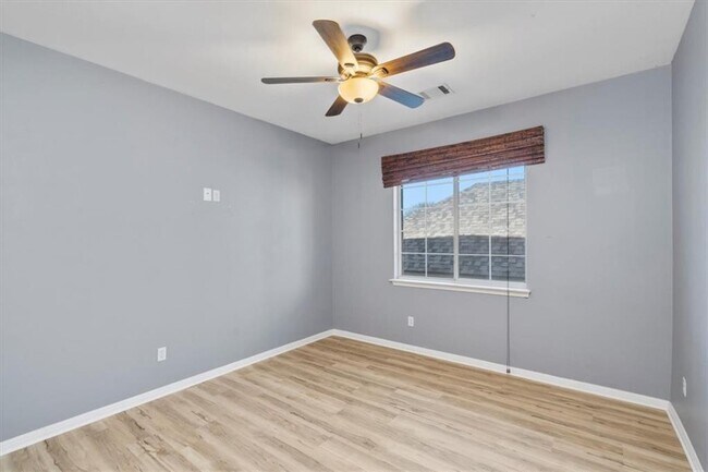 Building Photo - 17060 Conway Springs Ct