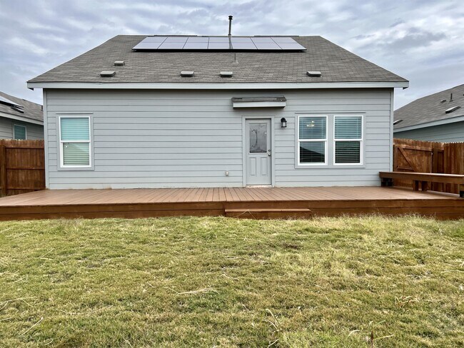 Building Photo - 2824 Rosefinch