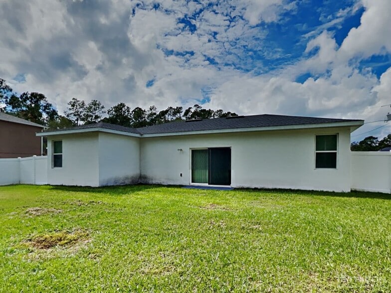 Building Photo - 3321 Buttonwood Ave