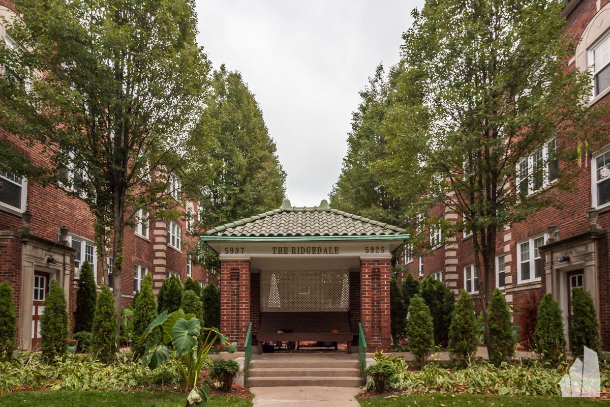 Building Photo - 5937 N Paulina St