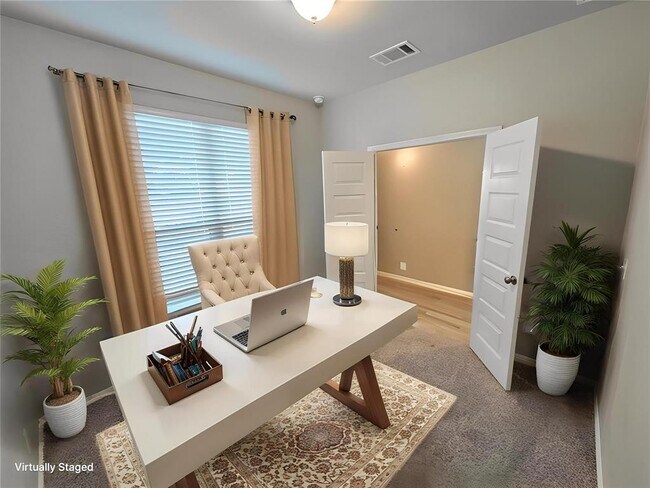Building Photo - 2208 Limestone Lake Dr