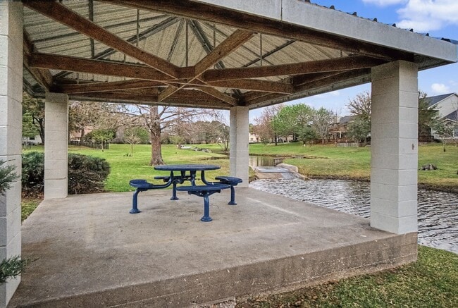 Building Photo - 14822 Spica Ct