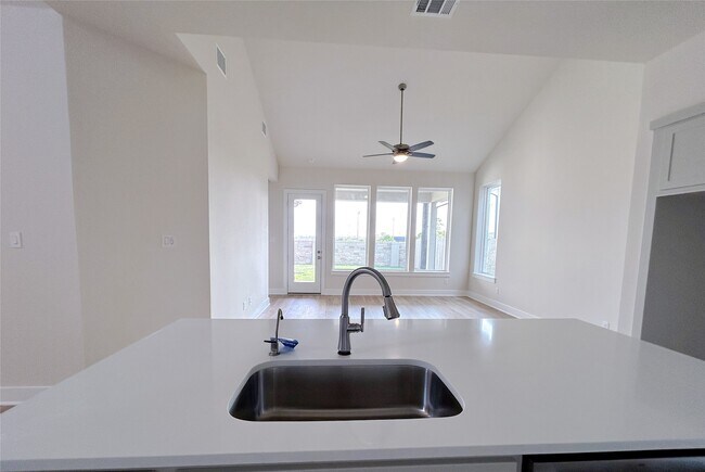 Building Photo - 6007 Churchill Spgs Ln