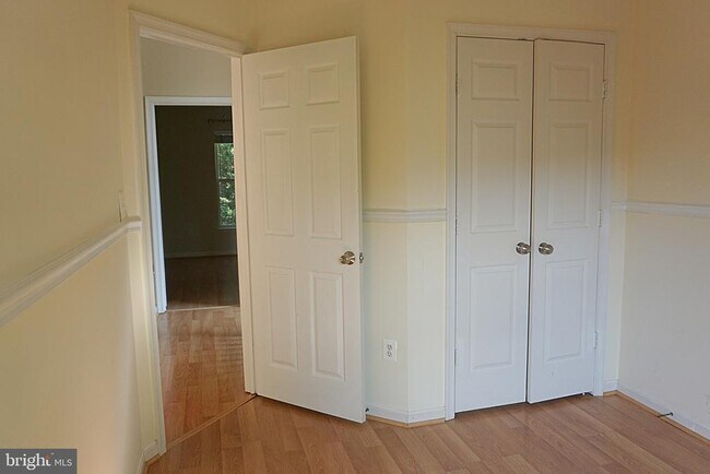 Building Photo - 20601 Duck Pond Pl