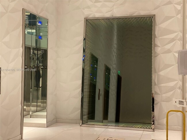 Building Photo - 1300 S Miami Ave