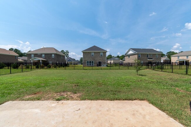 Building Photo - Heritage Bay