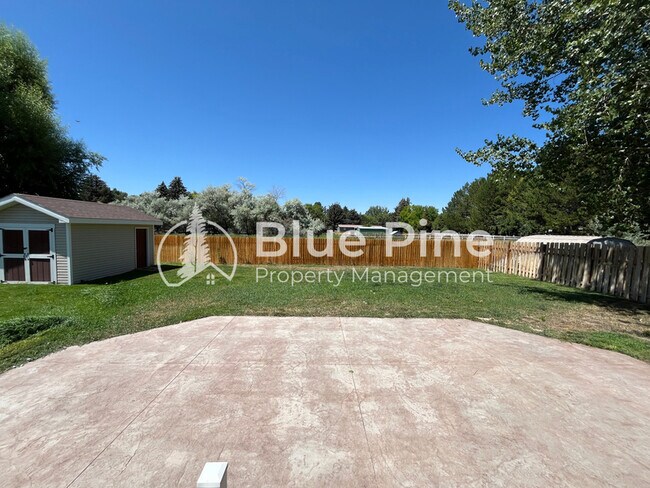 Building Photo - 2006 Eagle Pointe Dr