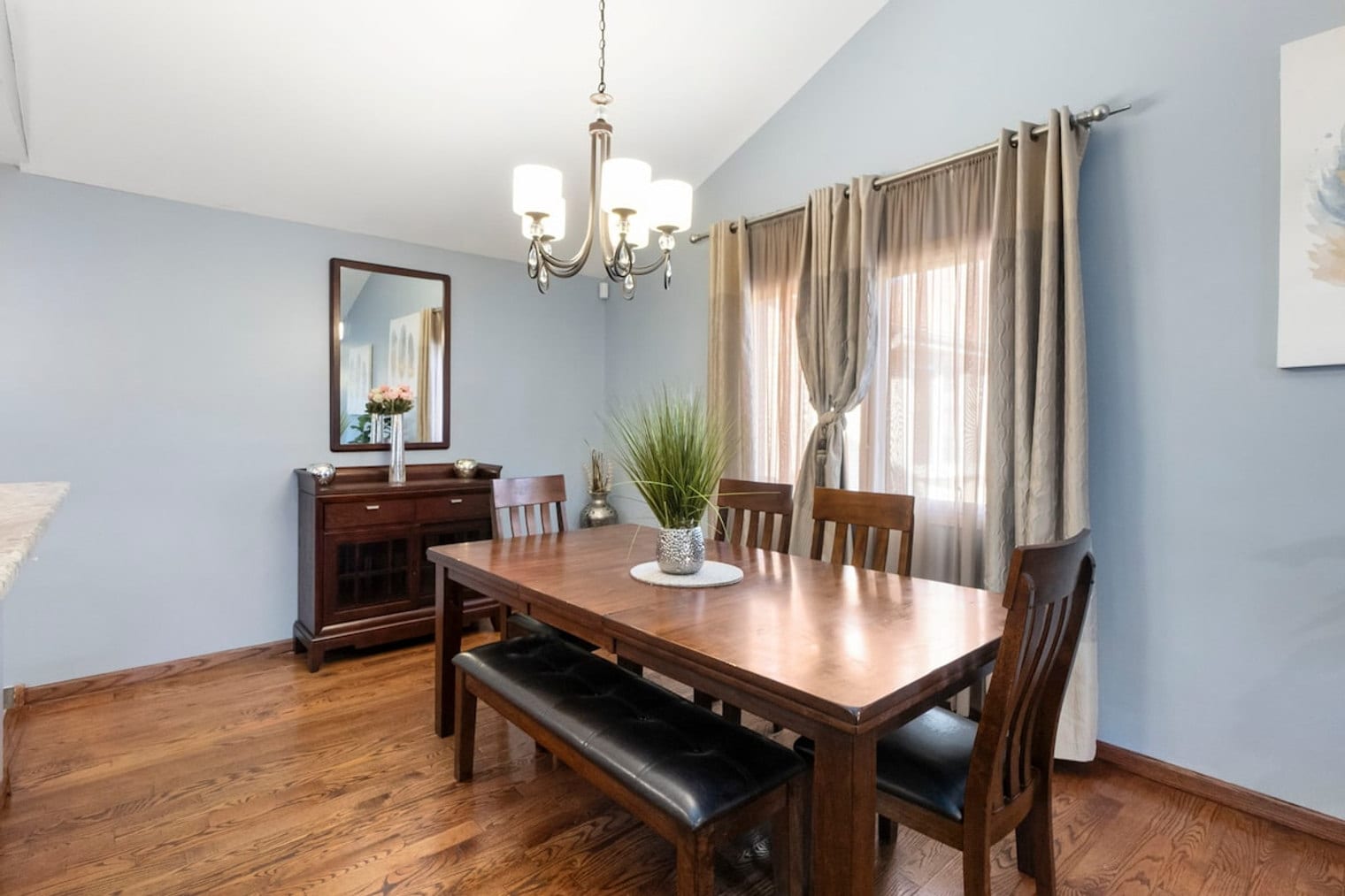 Building Photo - 4920 Lake Ct