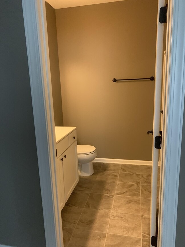 Building Photo - 16008 Springbrook Trl