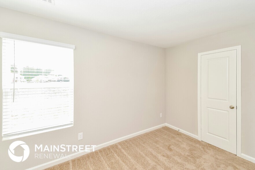 Building Photo - 301 Augusta Woods Dr