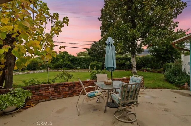 Building Photo - 528 E Parkdale Dr