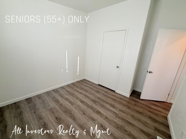 Building Photo - 200 N El Camino Real