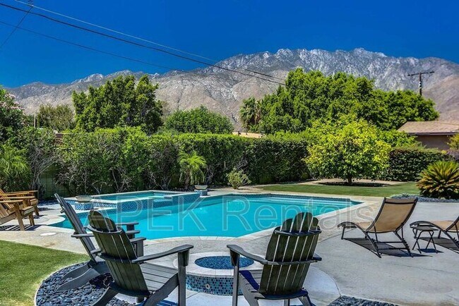 Building Photo - 2415 E Finley Rd