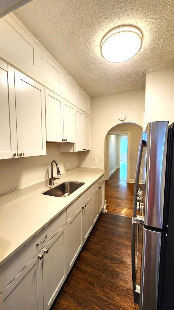 Building Photo - 2 Bed 1 Bath Duplex in the Aurora Addn NW OKC