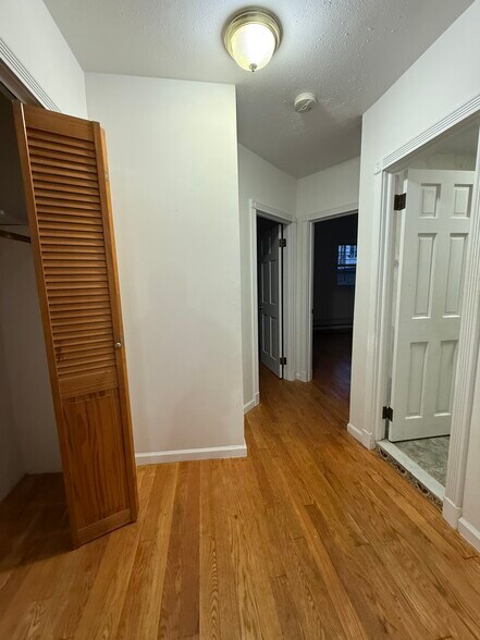 Building Photo - 529 80th St