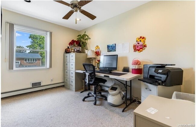 Building Photo - 261 Gramercy Dr