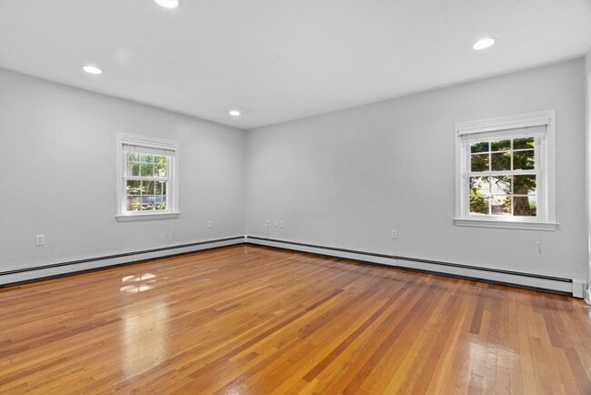 Building Photo - 1251 Randolph Ave