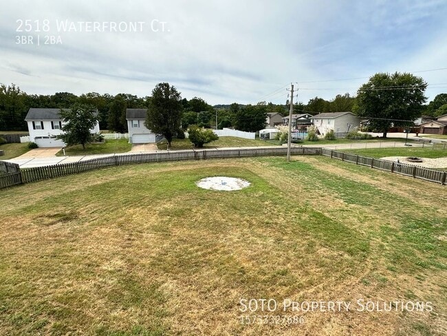 Building Photo - Lovely  3 bedroom, 2 bathroom home located...