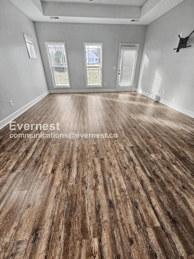 Building Photo - 3549 Brick Church Pike