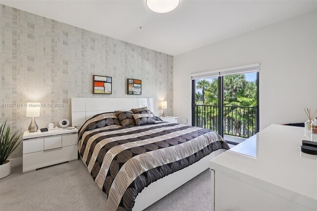 Building Photo - 8001 NW 41st St