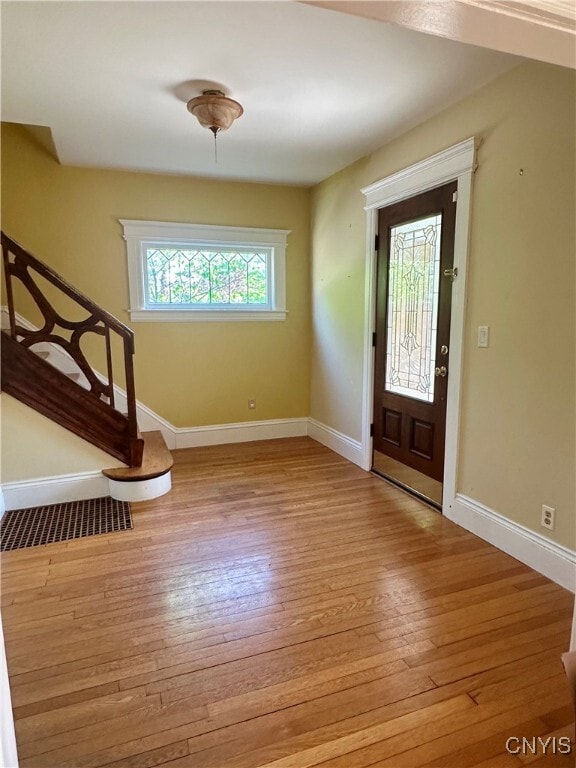 Building Photo - 923 Teall Ave