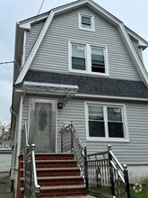 Building Photo - 155-12 32nd Ave