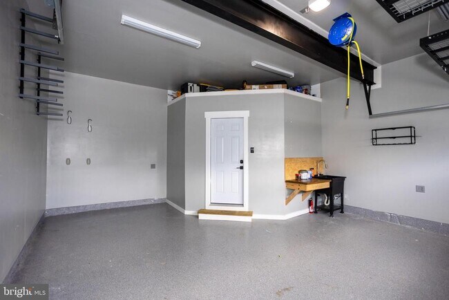 Building Photo - 1411 Campbell Ct NE