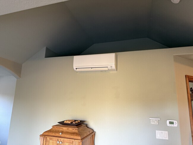 Building Photo - 13646 Twisted Pnes Trl