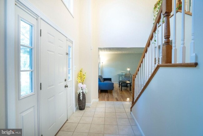 Building Photo - 2184 Autumnwood Dr