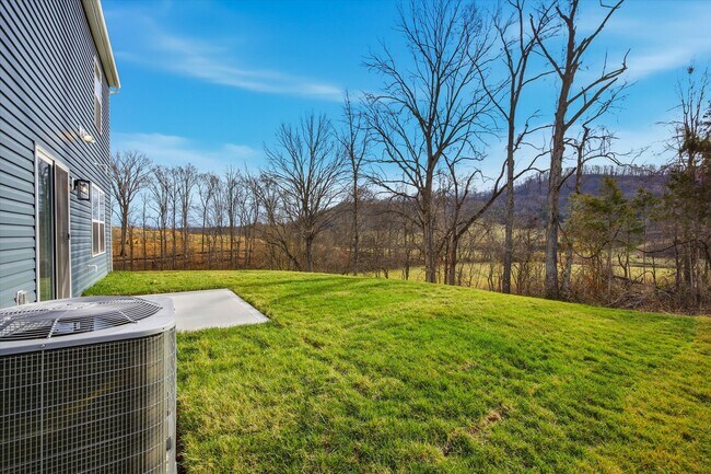 Building Photo - 7740 Belhaven Ln