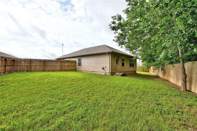 Building Photo - 217 Rafe Ct