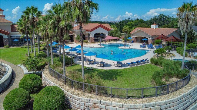 Building Photo - 588 Cantabria Dr